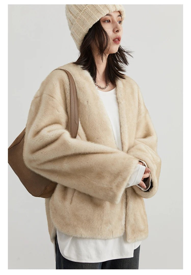 Casaco Plush Feminino Oversized - Casslu