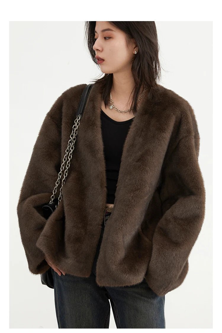 Casaco Plush Feminino Oversized - Casslu