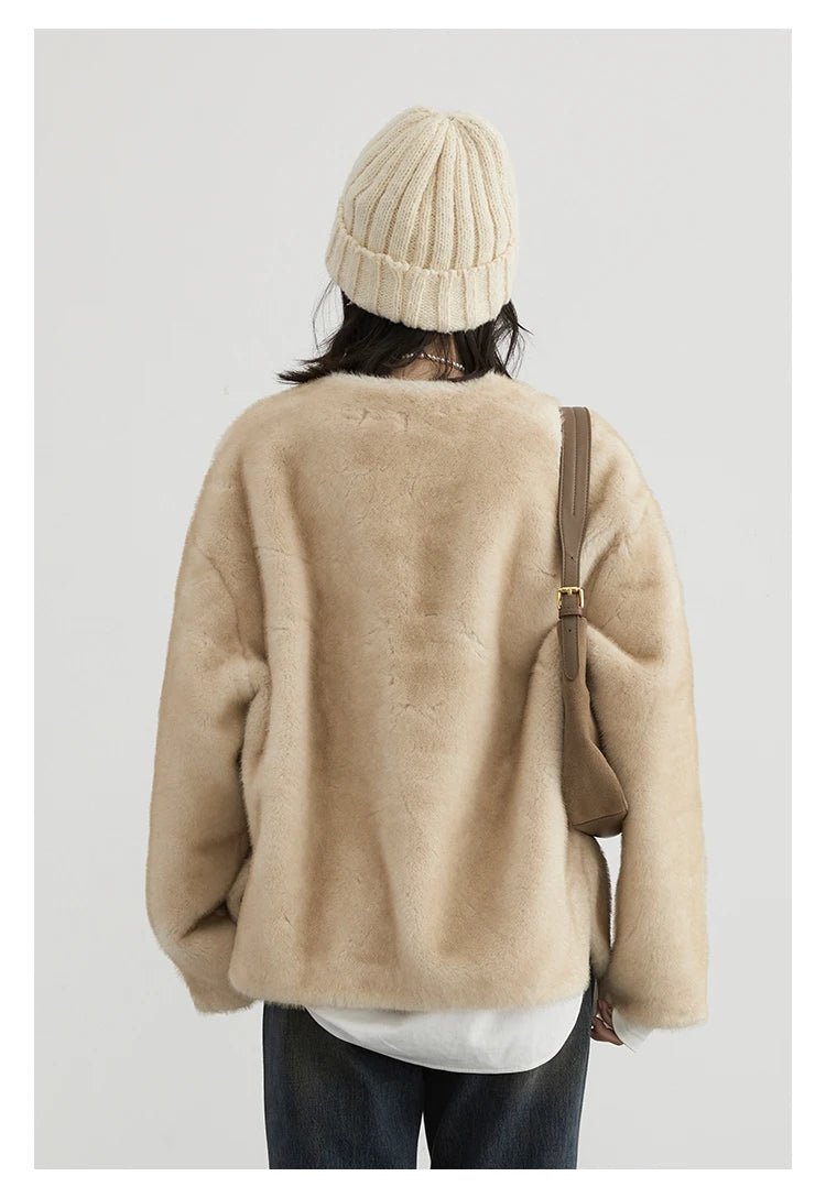 Casaco Plush Feminino Oversized - Casslu