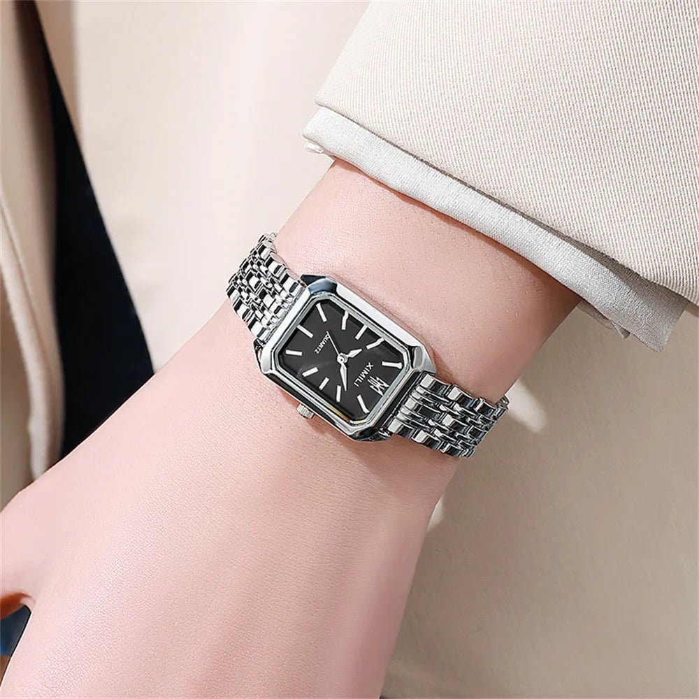 Novo relógio feminino – design leve e sofisticado, com pulseira de aço inoxidável. - Casslu