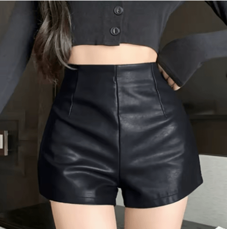 Short de Couro Feminino Slim Fit - Casslu